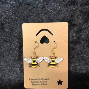 bee earring